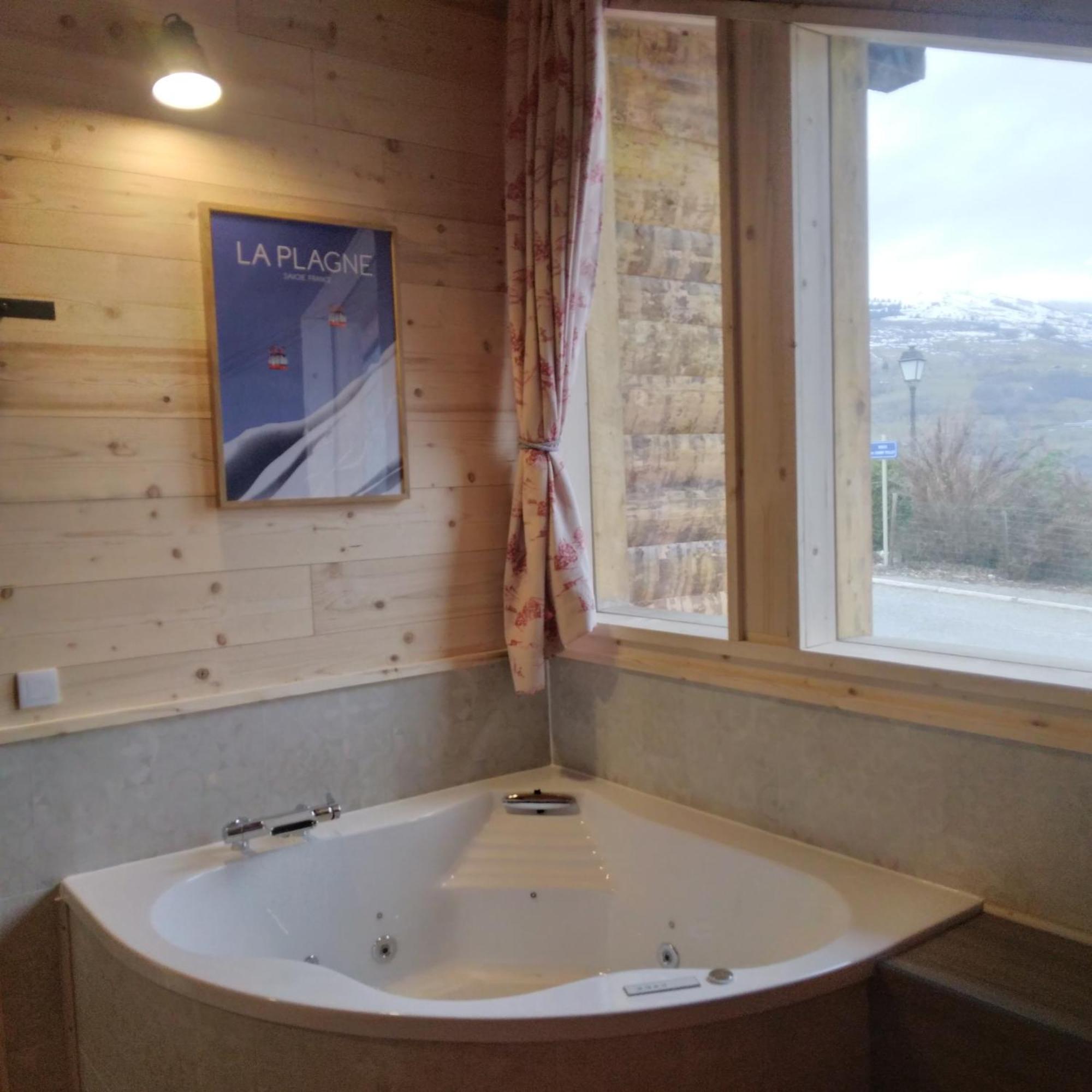 Chalet Balneo Billard La Plagne Savoie Vue Top Bagian luar foto